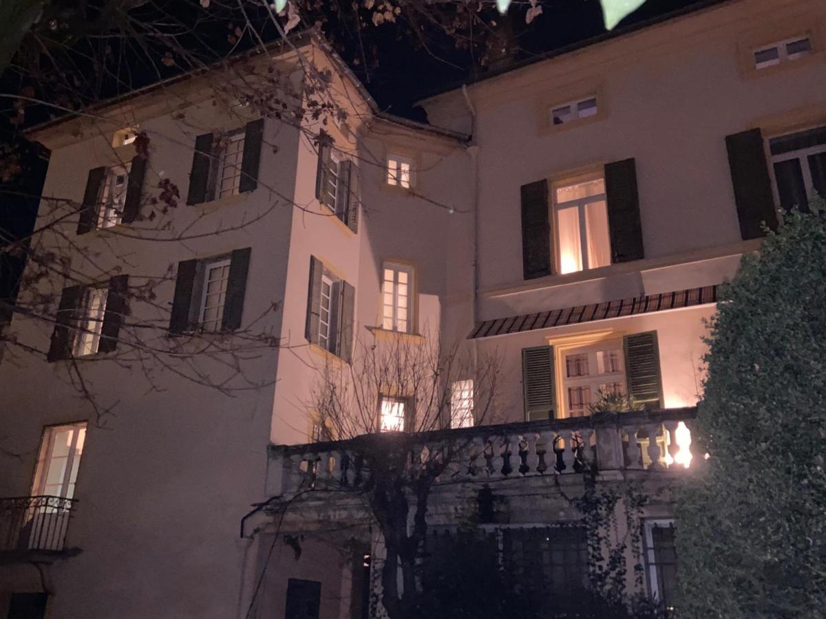 La Tour Yveline Bed & Breakfast โรม็อง-ซูร์-อีแซร์ ภายนอก รูปภาพ