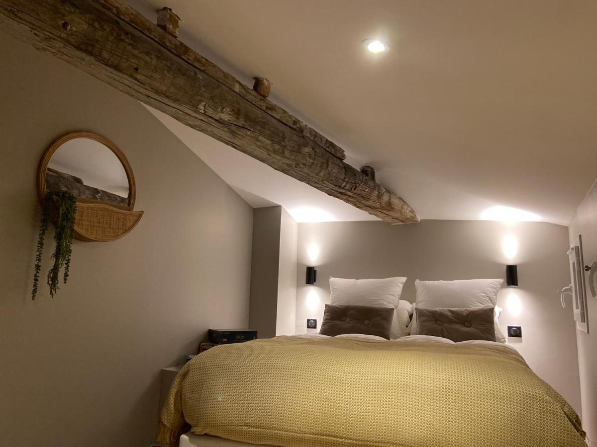 La Tour Yveline Bed & Breakfast โรม็อง-ซูร์-อีแซร์ ภายนอก รูปภาพ
